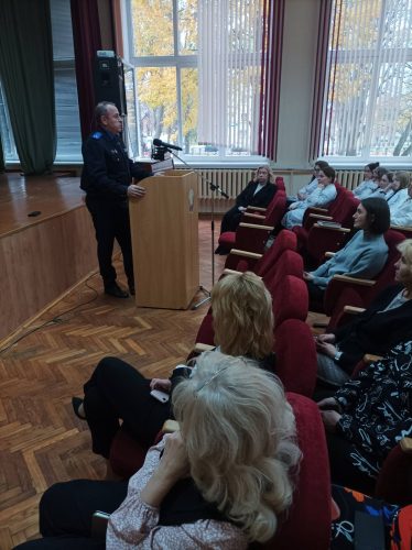 0-02-05-3a7dbabe3975ad5ff9f8d9b2c4c213be98cd9cc32e17ac142810351f68939e83_a9252becf37128de