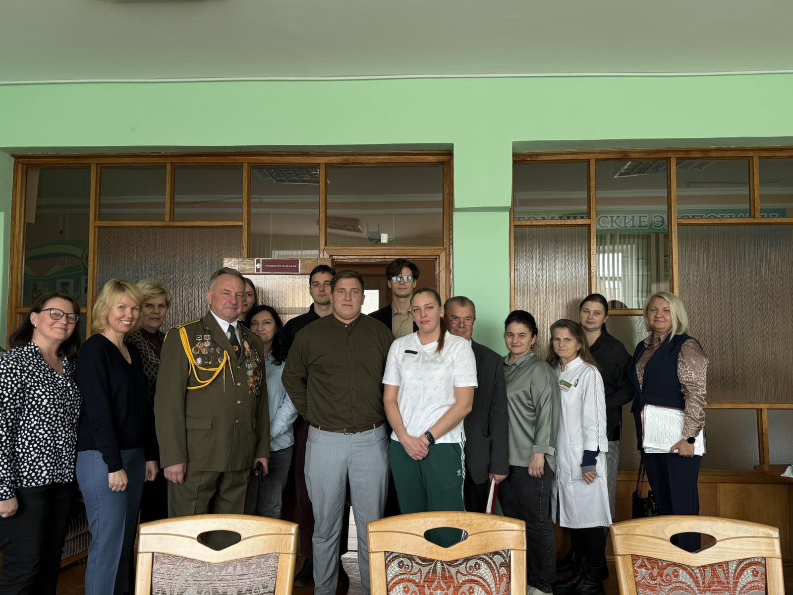 Read more about the article Идёт солдат по городу