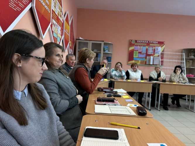 eb64e1c1-c7b0-4200-8c81-0210099a8e28