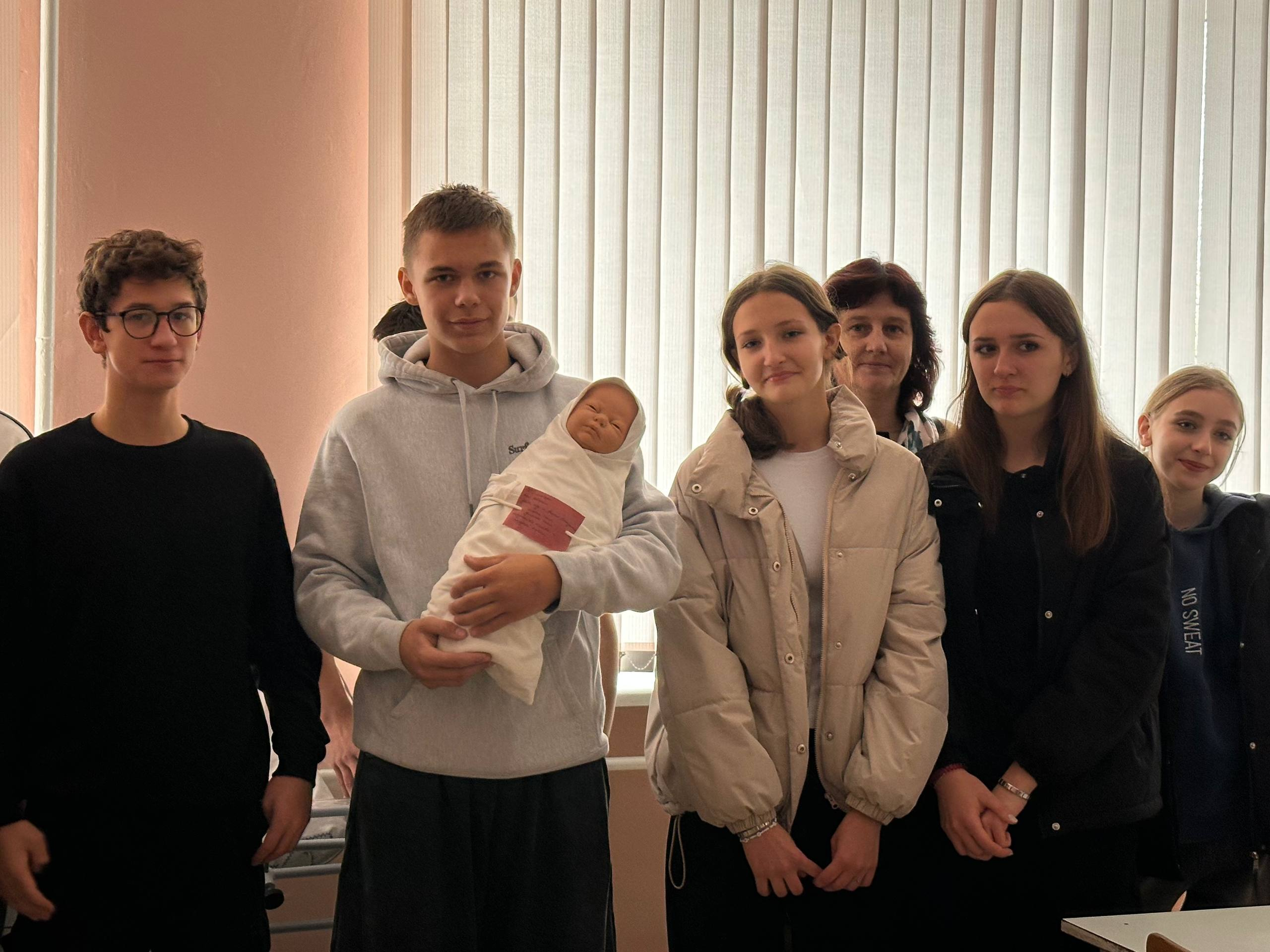 Read more about the article Профориентационная экскурсия для учащихся 9 классов